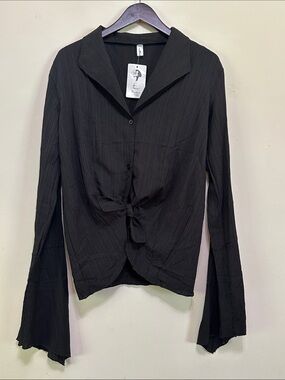 Tie-Front Black Button-Down Shirt - Unbranded